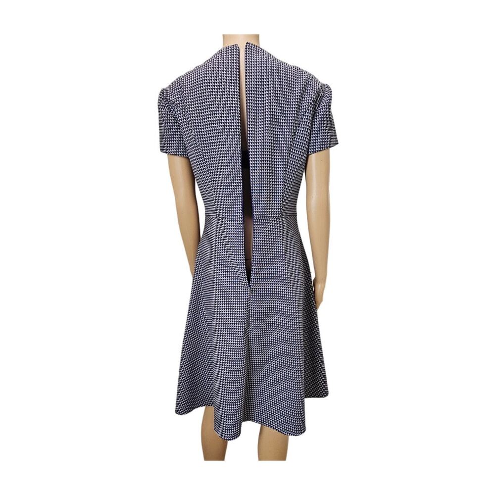 Purple Hugo Boss Halomi V Neck Fit & Flare Back Zip Dress Size 8 US 12 UK 44 IT - Picture 5 of 7